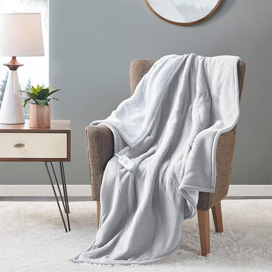 Fleece to Sherpa Heated Throw 50" x 60" - in Light Grey